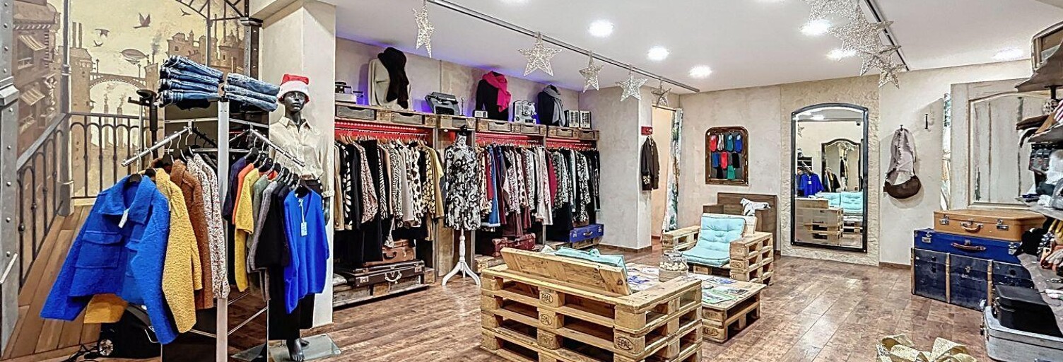 Commerce  80 m² à vendre à Vaison-la-Romaine (84110)