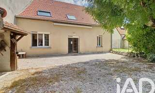 Maison 5 Pièces 140 m² à louer à Fère-Champenoise (51230)