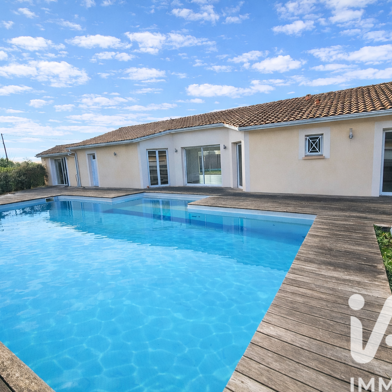 Maison 6 pièces 349000 €