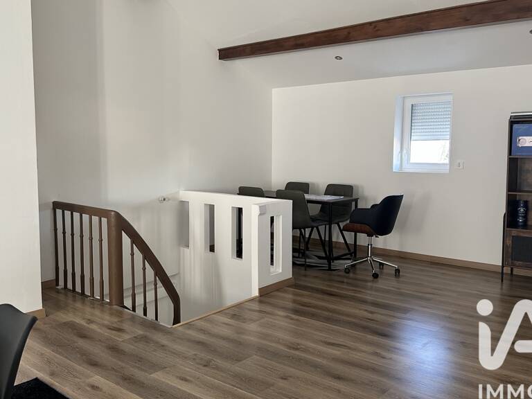 Vente Immeuble 235 m&sup2; — photo 1