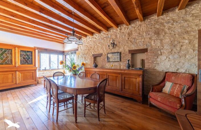 Maison en pierre de 11 pièces principales — photo 4