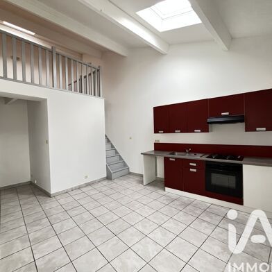 Appartement 3 pièces 690 €