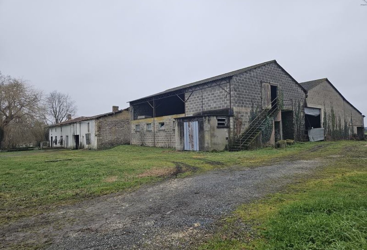 Corps de Ferme de 5 pièces principales — photo 1
