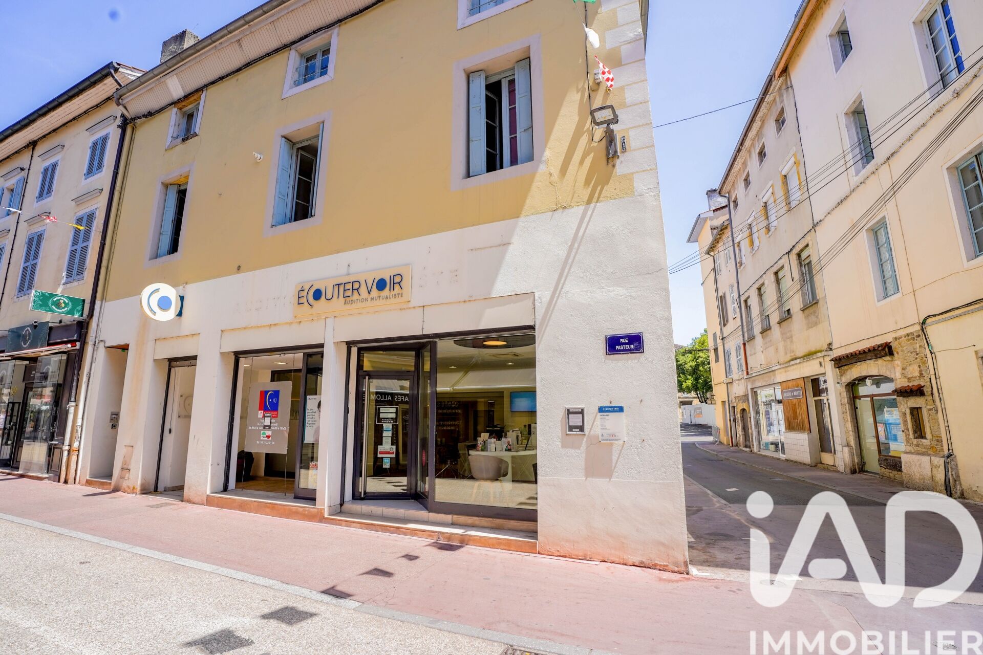 Vente Immeuble 341 m² - Photo 2