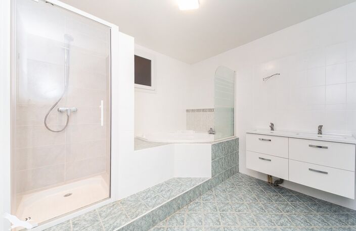 Vente maison 4 pièces 136 m² Montendre (17130) — photo 4