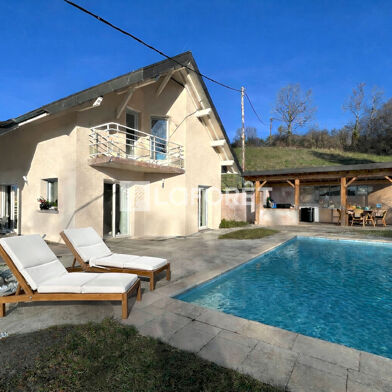 Maison 6 pièces 890000 €