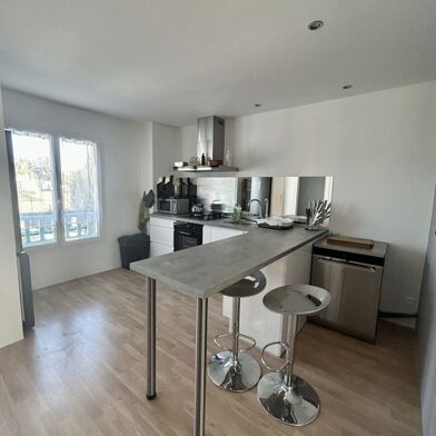 Appartement 3 pièces 845 €