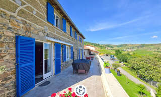 Maison 10 Pièces 271 m² à vendre à Vaux-en-Beaujolais (69460)