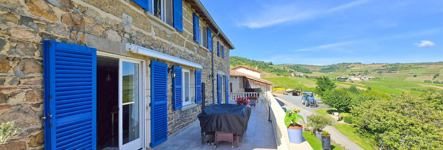 Maison 10 Pièces 271 m² à vendre à Vaux-en-Beaujolais (69460)