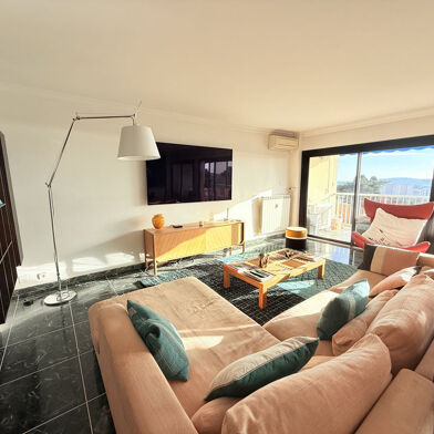 Appartement 4 pièces 2000 €