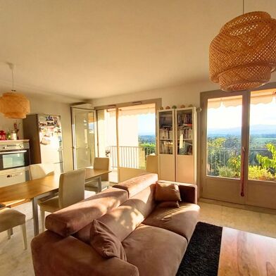 Appartement 4 pièces 330000 €