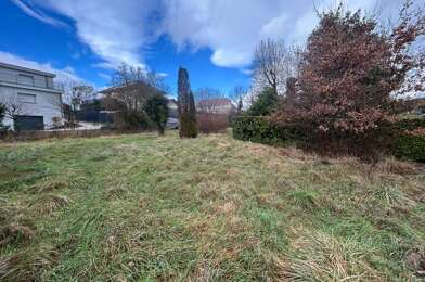 Terrain  220000 €