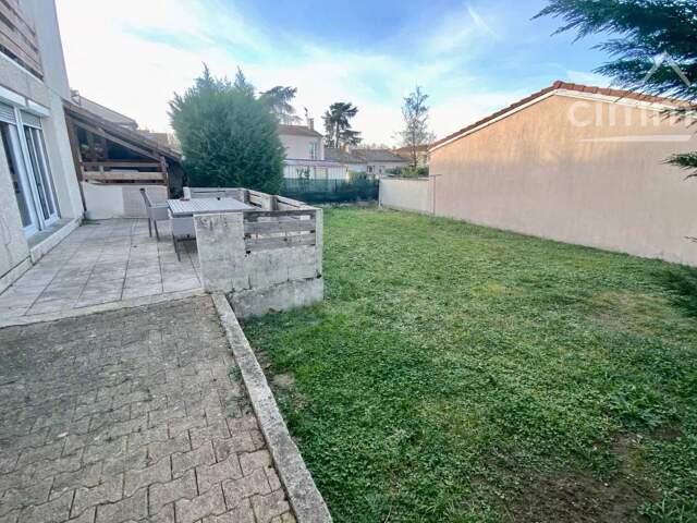 VENTE MAISON SAINT-CYPRIEN — photo du bien