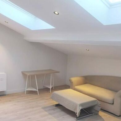 Appartement 2 pièces 900 €