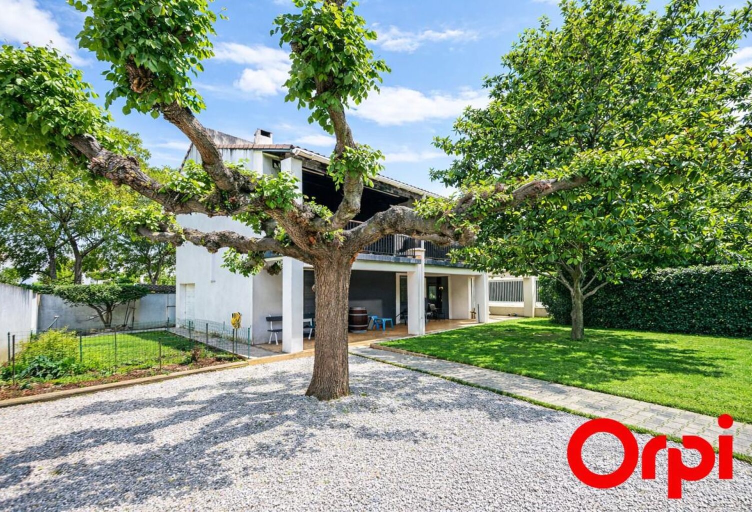 Le Crès Villa T7 de 174 m² — photo 1