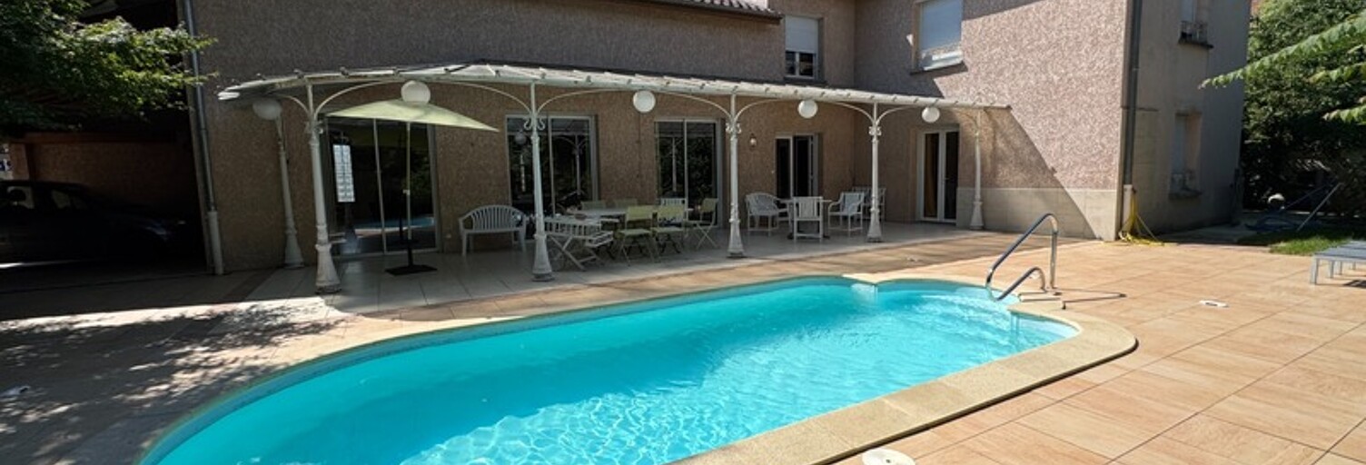 Maison 8 Pièces 261 m² à vendre à Charnay-lès-Mâcon (71850)