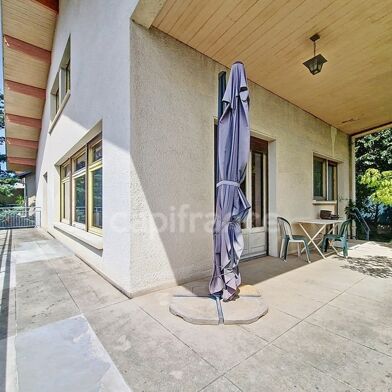 Maison 5 pièces 590000 €