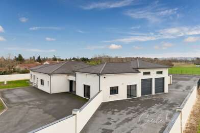 Maison 9 pièces 599000 €