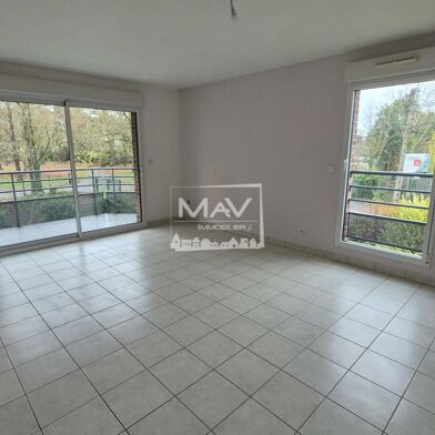 Appartement 3 pièces 173250 €