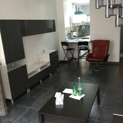 Maison 3 pièces 878 €