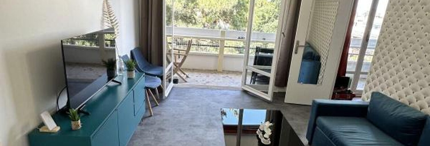 Appartement 1 Pièce 11 m² à louer à Bron (69500)