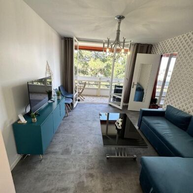 Appartement 1 pièces 570 €