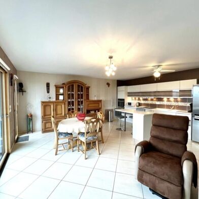 Appartement 3 pièces 800 €