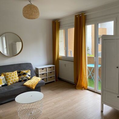 Appartement 1 pièces 590 €