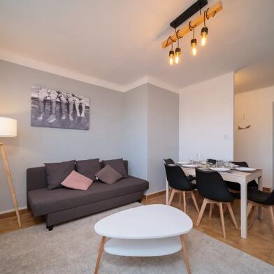 Appartement 4 pièces 1190 €