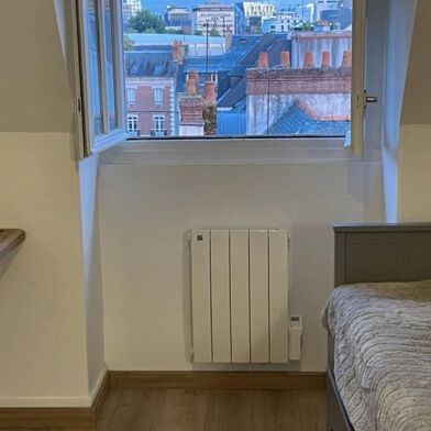 Appartement 1 pièces 570 €