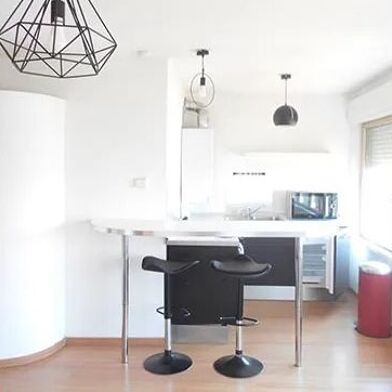 Appartement 1 pièces 640 €