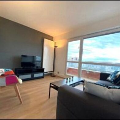 Appartement 5 pièces 540 €