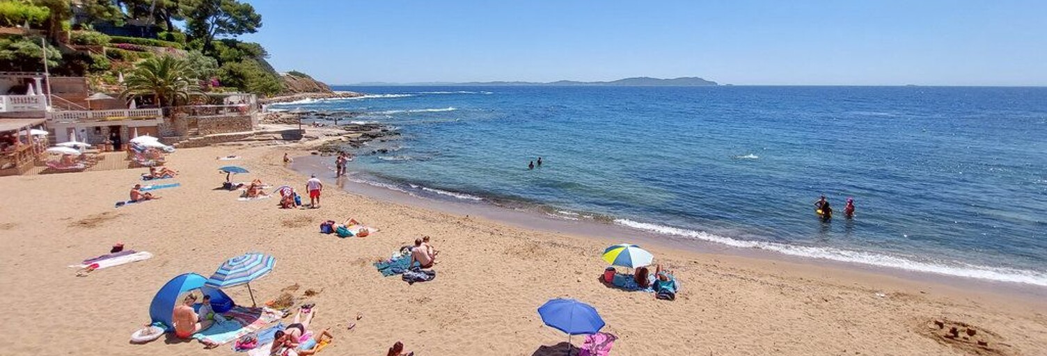 Maison 3 Pièces 100 m² à louer à Carqueiranne (83320)