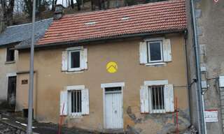 Maison 6 Pièces 60 m² à vendre à Saint-Jacques-des-Blats (15800)