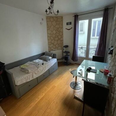 Appartement 1 pièces 900 €