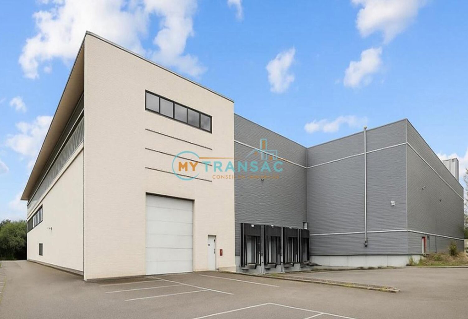 A LOUER ROMAINVILLE 7 096 m² d’entrepôt indépendant — photo 1