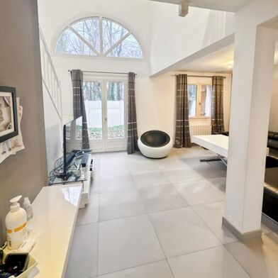 Maison 4 pièces 400000 €