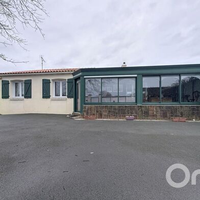 Maison 4 pièces 306000 €