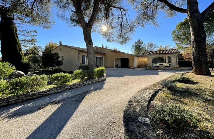 Maison Saint Saturnin Les Apt 5 pièce(s) 130 m2 — photo 2