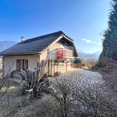 Maison 7 pièces 350000 €