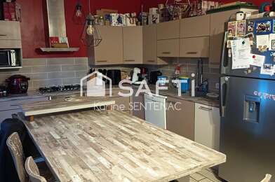 Maison 7 pièces 146400 €