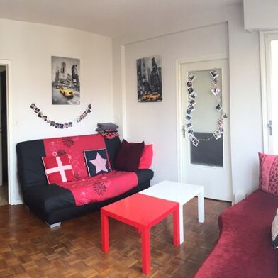 Appartement 2 pièces 700 €