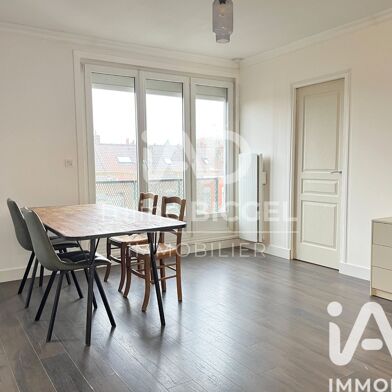 Appartement 3 pièces 917 €