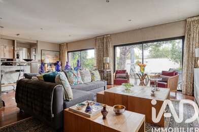 Maison 8 pièces 749000 €