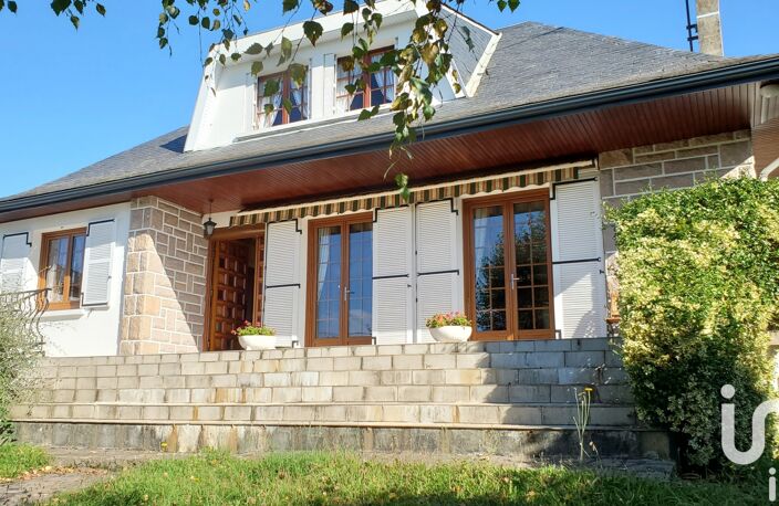 Vente Maison/villa 8 pièces — photo 4
