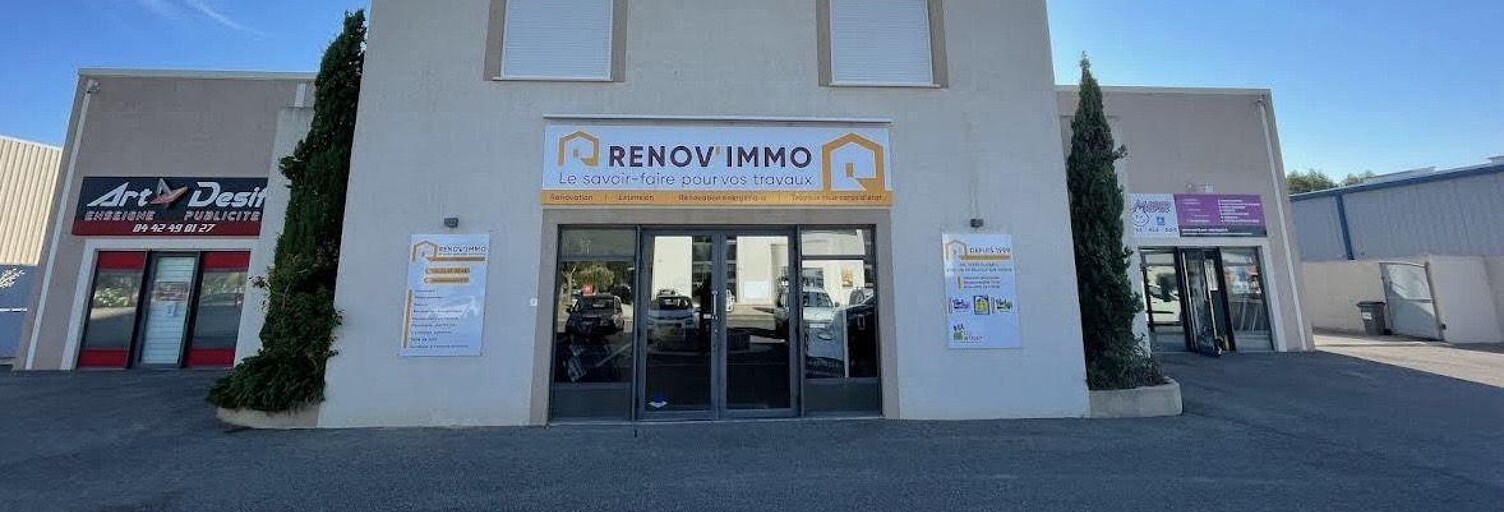 Commerce  400 m² à louer à Saint-Mitre-les-Remparts (13920)