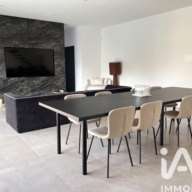 Maison 7 pièces 549000 €