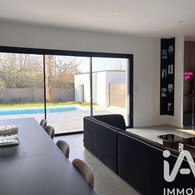 Maison 7 pièces 499000 €