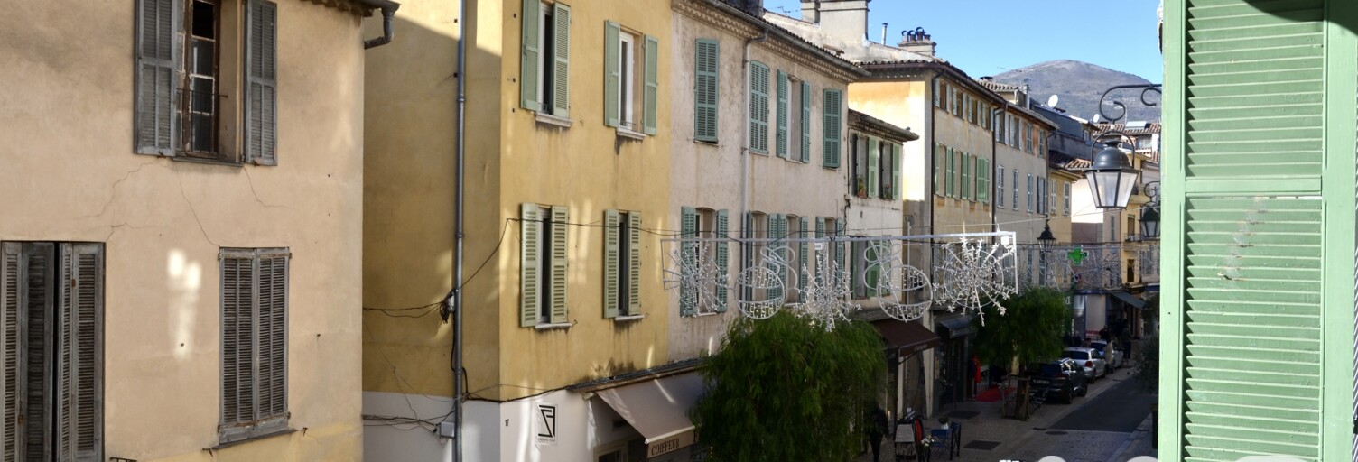 Maison 3 Pièces 70 m² à vendre à Vence (06140)