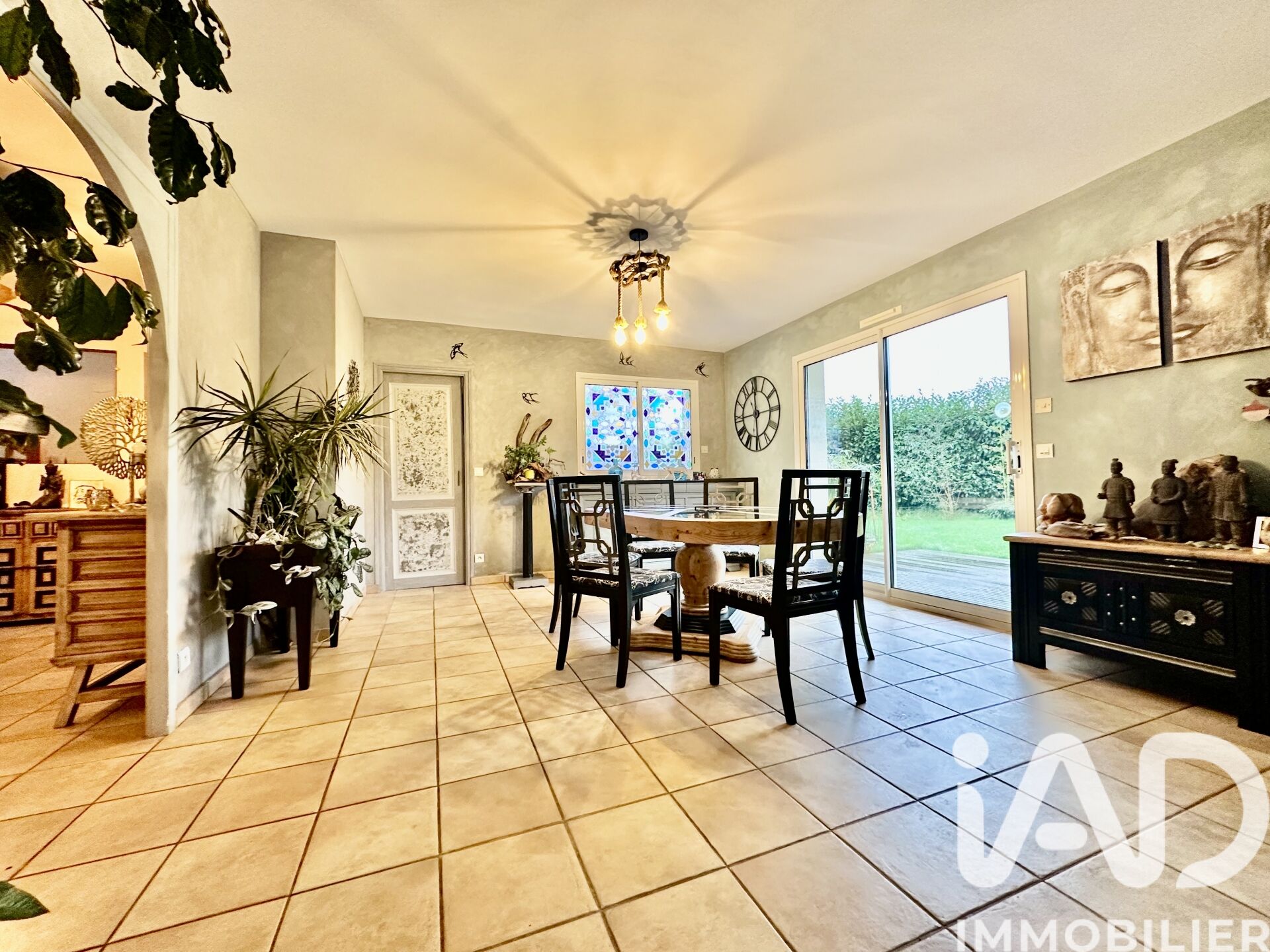 Plomelin - 166m² - 9p. - 4ch.